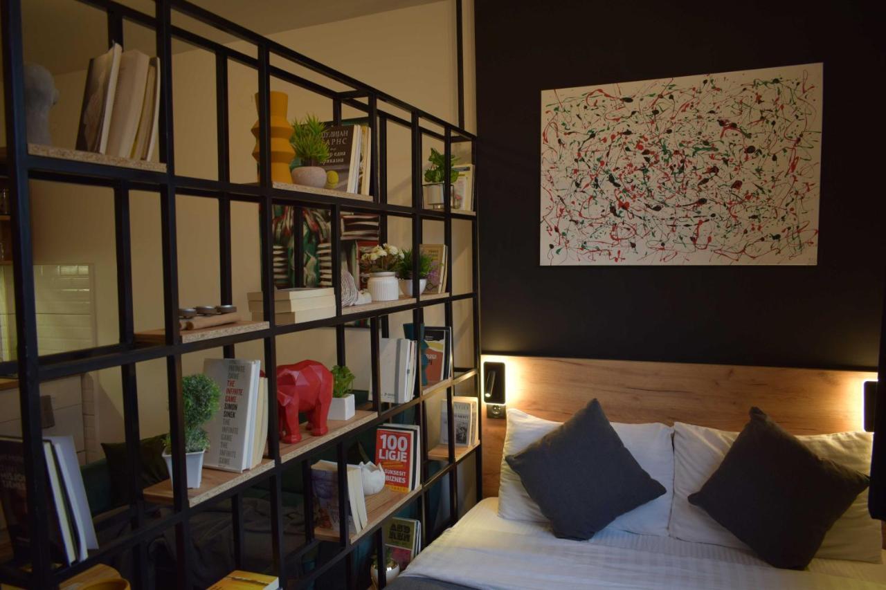 Mickitos Hostel & Apartments สโกเปีย ภายนอก รูปภาพ